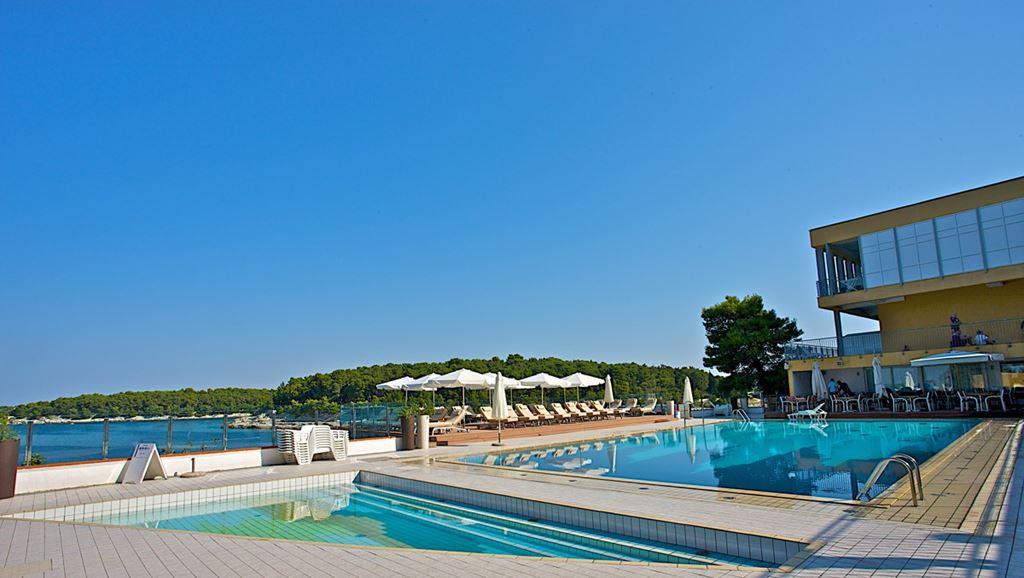 Splendid Resort apartmány - bazén - Pula - Zlatne Stijene - -