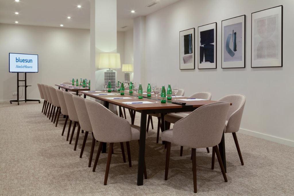 Marina Bluesun hotel - Brela - - Chorvatsko