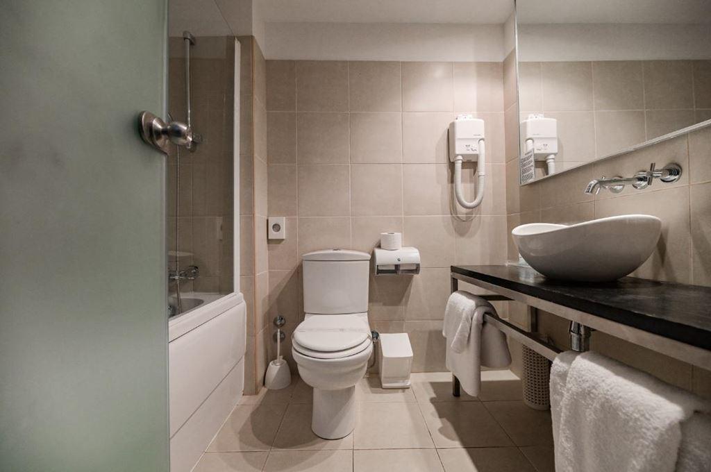 International hotel - dvoulůžkový pokoj s možností 2 přistýlek,