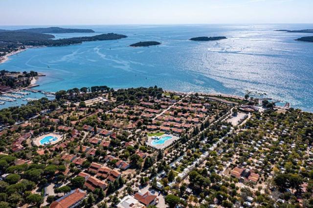 Bi Village Resort pokoje se snídaní - Fažana -  - Chorvatsko