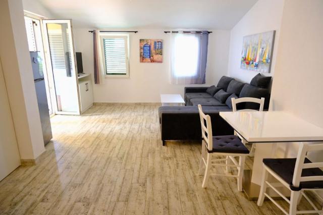 Dalmacija vila - apartmán pro 4 osoby - Makarska -  - Chorvatsk