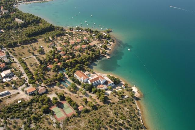 Miran hotel - Pirovac -   - Chorvatsko