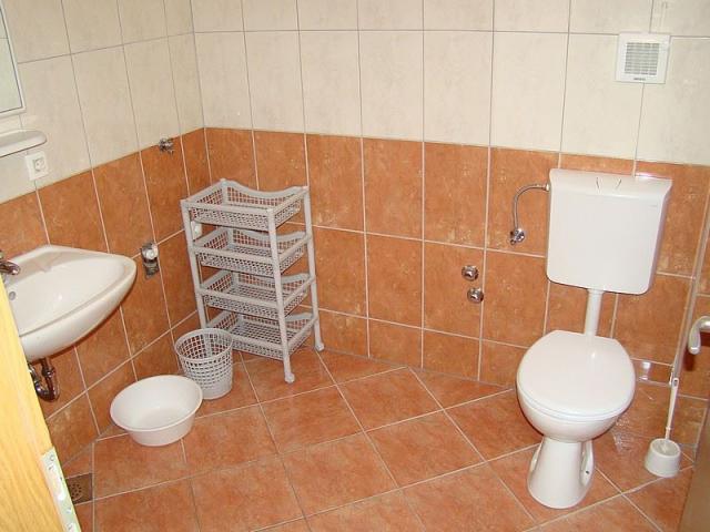 Mirnna vila - P1 - Gradac -   - Chorvatsko