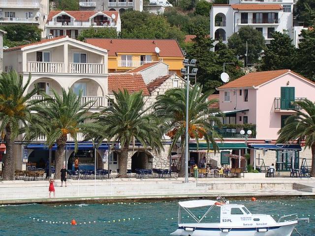 MirnaMirnna vila - Gradac -   - Chorvatsko