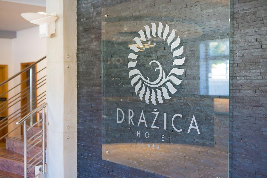 Dražica hotel - Krk (ostrov Krk) - - Chorvatsko