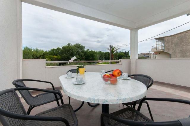Vulić vila - apartmán pro 6-8 osob - Omiš -  - Chorvatsko