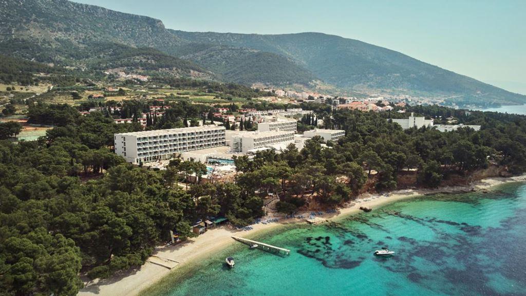 Elaphusa Bluesun hotel - Bol (ostrov Brač) - - Chorvatsko
