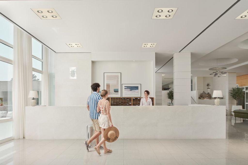 Elaphusa Bluesun hotel - Bol (ostrov Brač) - - Chorvatsko