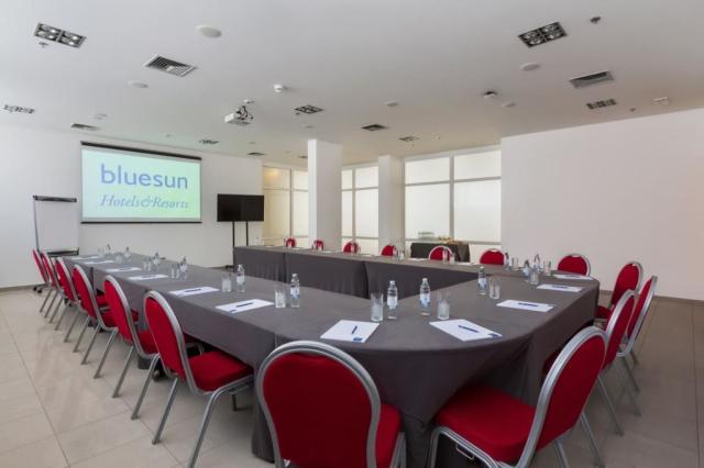 Elaphusa Bluesun hotel - Bol (ostrov Brač) -  - Chorvatsko