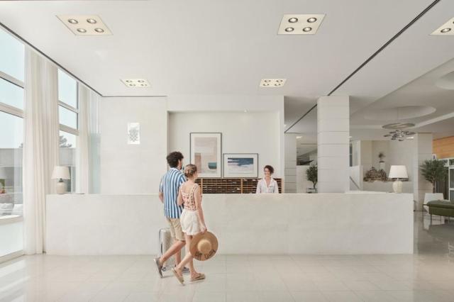 Elaphusa Bluesun hotel - Bol (ostrov Brač) -  - Chorvatsko