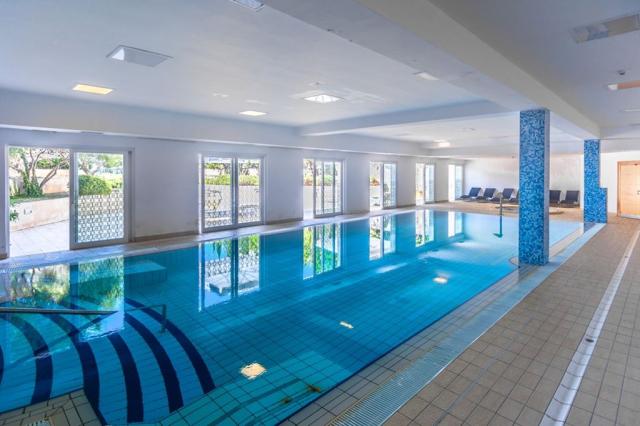La Luna Island hotel - vnitřní bazén - Jakišnica (ostrov Pag) -