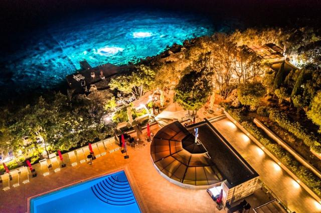 La Luna Island hotel - Jakišnica (ostrov Pag) -  - Chorvatsko