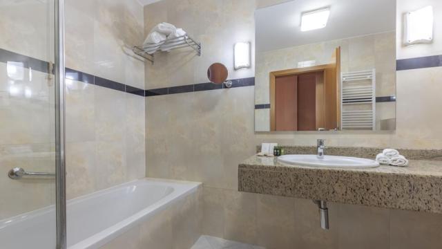 La Luna Island hotel - pokoj P23MB - Jakišnica (ostrov Pag) -  
