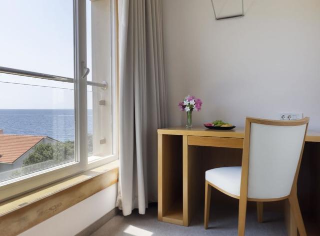 La Luna Island hotel - pokoj KOBM - Jakišnica (ostrov Pag) -  -