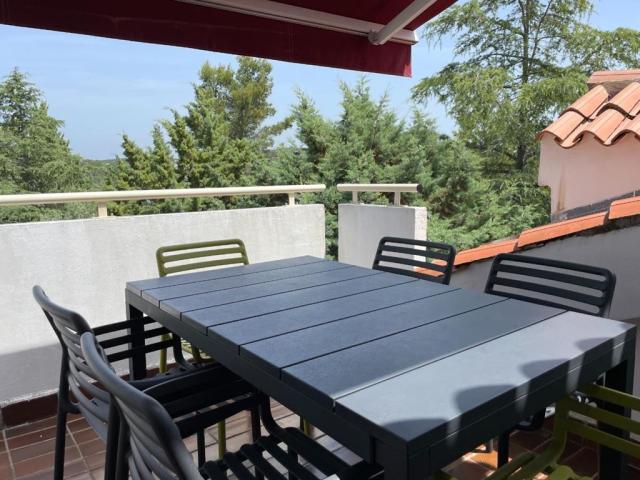 Holiday Village Jezera-Lovišća apartmány - apartmán typ C - Jez