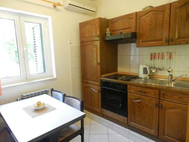 Marušič vila - apartmány - studio pro 3 osoby č. 4 - Brist -   