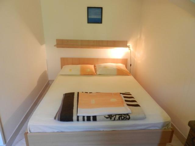 Marušič vila - apartmány - studio pro 3 osoby č. 4 - Brist -   