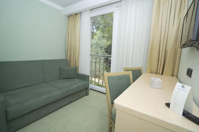 Kimen depandance - dvoulůžkový pokoj Junior Suite P - Cres (ost
