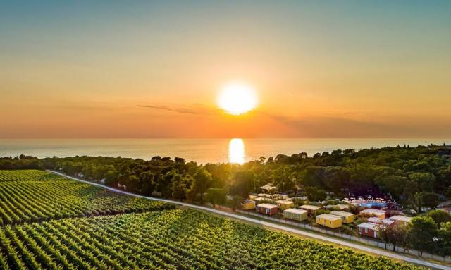 Maravea Aminess Planet Camping Holiday Homes - Premium village 