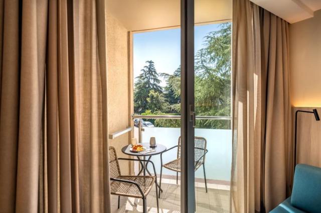 Maestral Aminess Vival Hotel - pokoj Superior BP - Novigrad -  