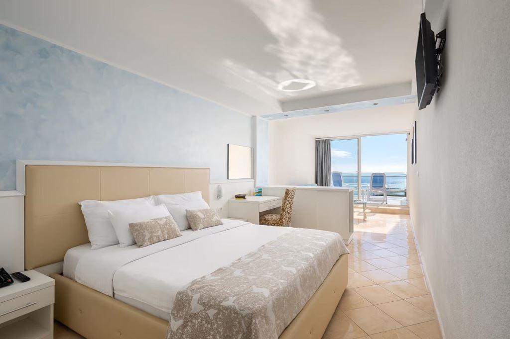 Mimosa Lido Palace hotel - pokoj S4MB - Rabac - - Chorvatsko