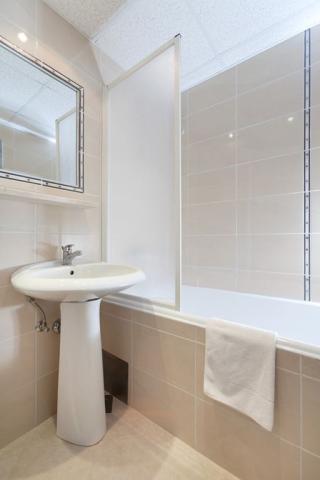 Mimosa Lido Palace hotel - pokoj S2 - Rabac -   - Chorvatsko