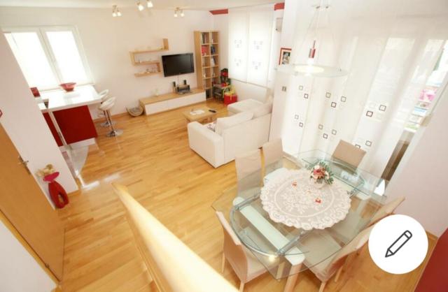 Sandra vila - apartmány v soukromí - apartmán pro 4-6 osob - Om