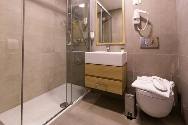 Crikvenica hotel - dvoulůžkový pokoj Superior, balkon mořská st