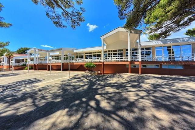 Resnik pavilony - Kaštel Štafilić (Trogir) -  - Chorvatsko