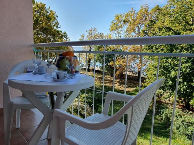 Brzet (pod Omišem) - Brzet hotel - polopenze s nápoji - 