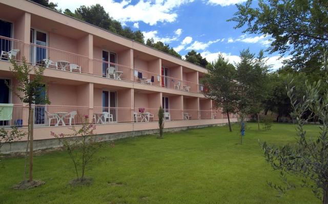 Brzet (pod Omišem) - Brzet hotel - polopenze s nápoji -  - Chor