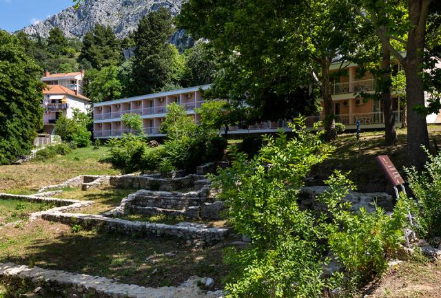 Brzet (pod Omišem) - Brzet hotel - polopenze s nápoji -  - Chor
