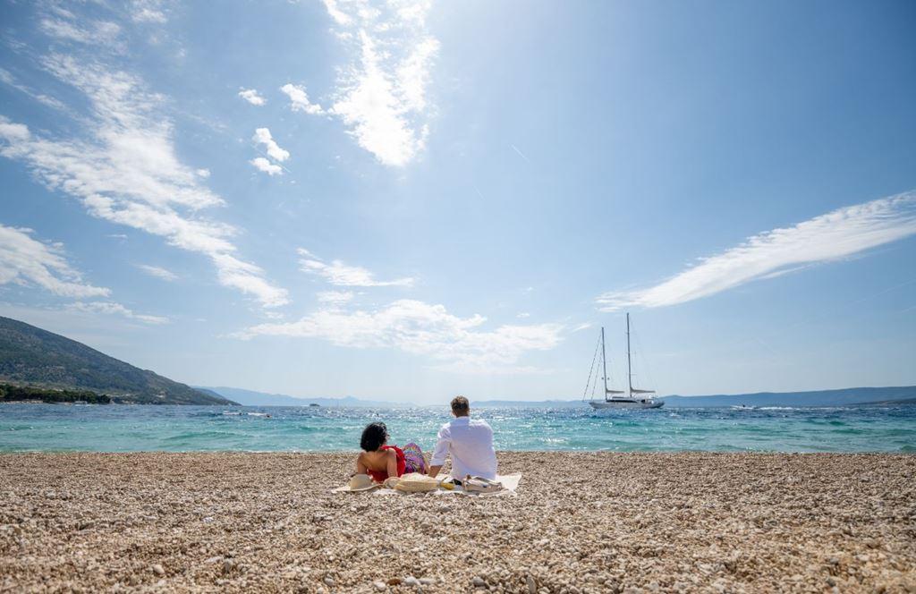 Bonaca Bluesun Holiday Village - Bol (ostrov Brač) - - Chorvat