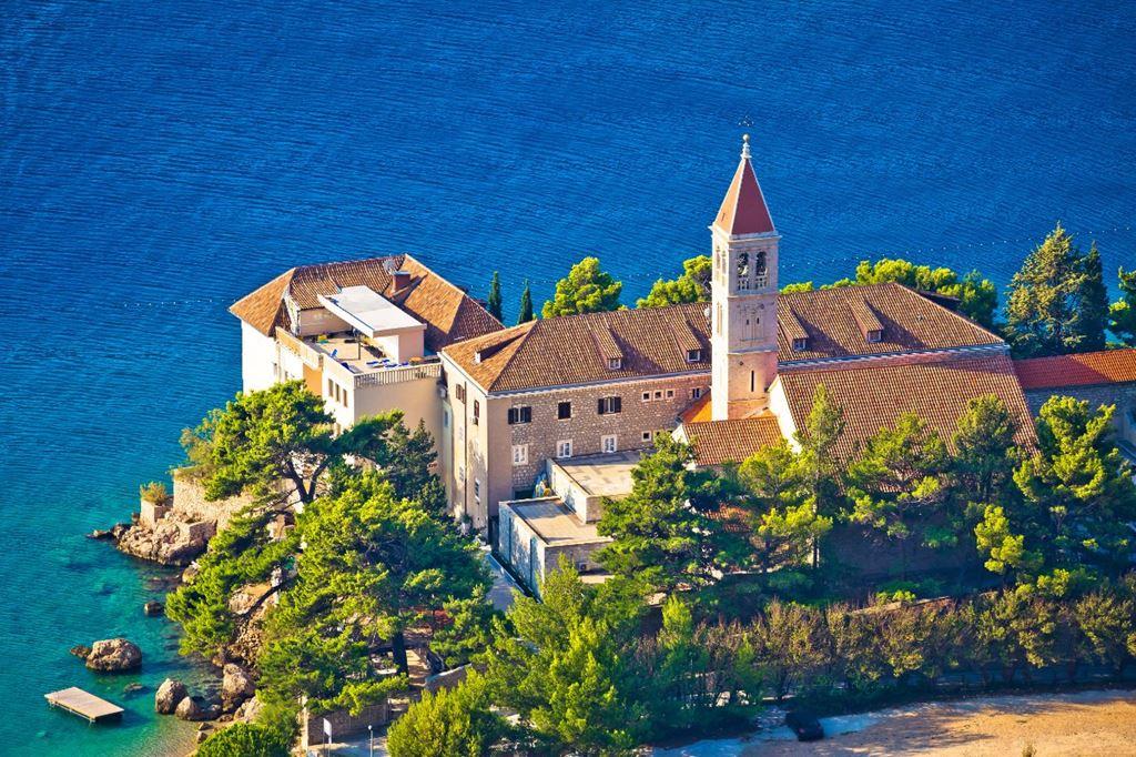 Bonaca Bluesun Holiday Village - Bol (ostrov Brač) - - Chorvat