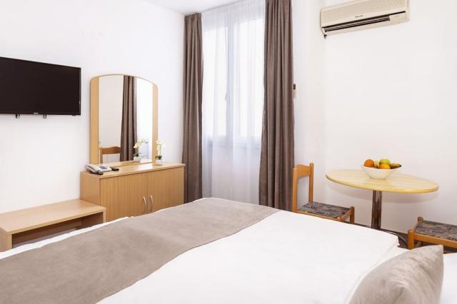 Omorika hotel - dvoulůžkový pokoj Double - Punat (ostrov Krk) -