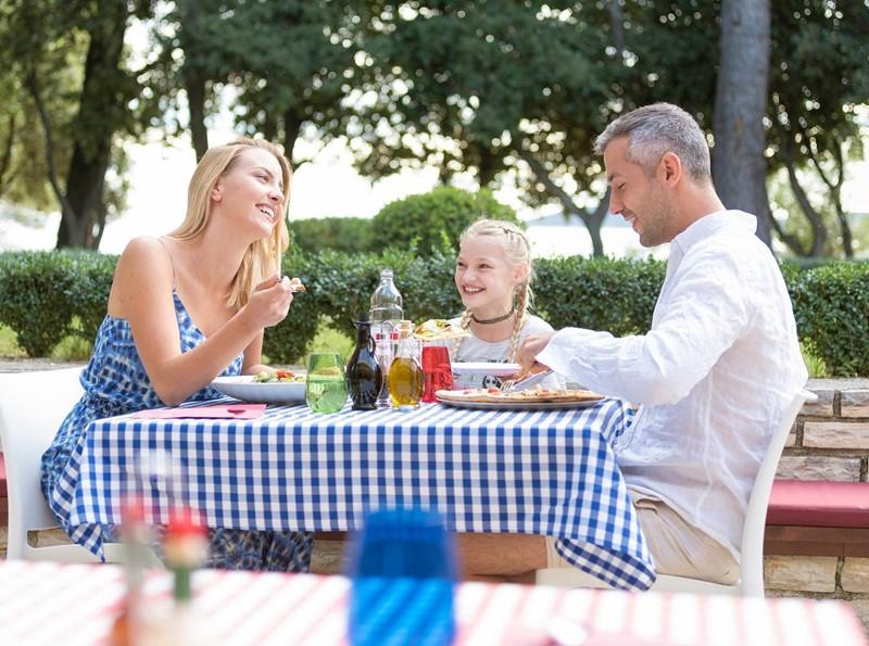 Crvena Luka Resort apartmány - Bistro Mamma Rosa - Crvena Luka