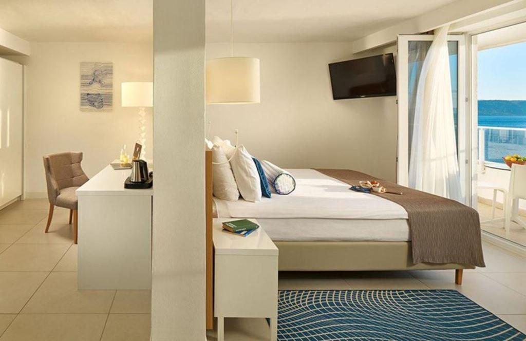 TUI Blue Adriatic Beach Resort - pokoj Junior Suite - Živogošće