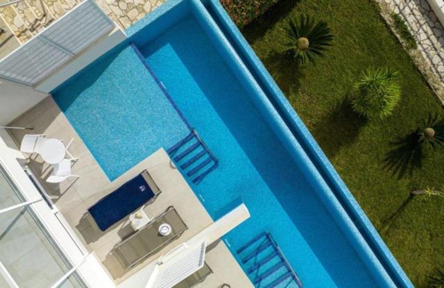 TUI Blue Adriatic Beach Resort - pokoj Standard Swim Up - Živog