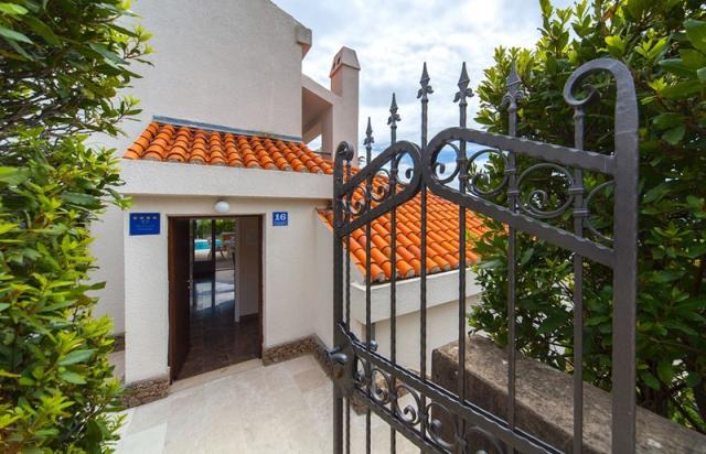 Skalinada vila - Baška Voda -  - Chorvatsko