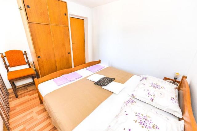 Tia apartmán - apartmán pro 6 osob - Lun (ostrov Pag) -  - Chor