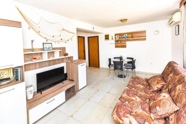 Tia apartmán - apartmán pro 6 osob - Lun (ostrov Pag) -  - Chor