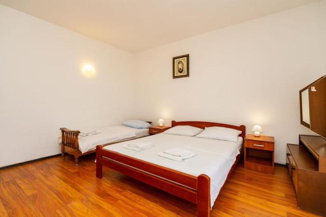 Zora apartmány - apartmán č. 2 - Lun (ostrov Pag) -  - Chorvats