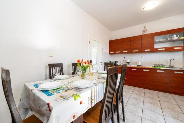 Zora apartmány - apartmán č. 2 - Lun (ostrov Pag) -  - Chorvats
