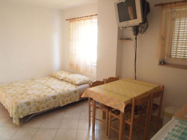 Cvita vila - apartmány v soukromí - apartmán č. 3 - Okrug Gornj