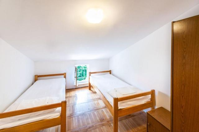 Perica apartmány - apartmán pro 5 osob se 2 ložnicemi, 3. patro