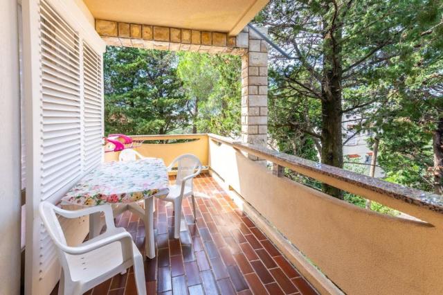Perica apartmány - apartmán pro 5 osob se 2 ložnicemi, 2. patro