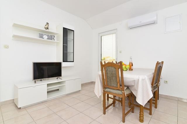 Martina apartmány - Srima (Vodice) -   - Chorvatsko