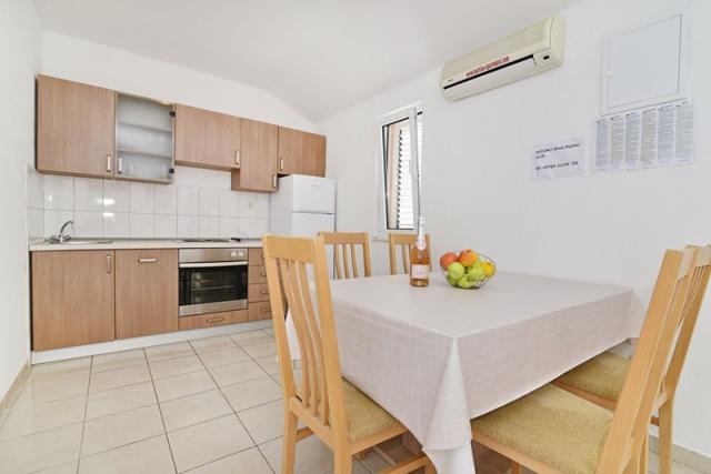 Martina apartmány - Srima (Vodice) -   - Chorvatsko