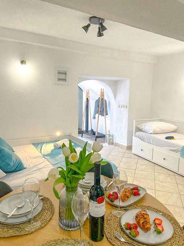 Mari i Kiara vila - studio 1/4 - Gradac - - Chorvatsko