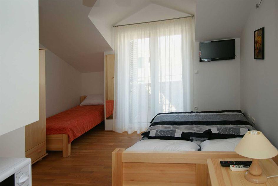 Trio vila - apartmán pro 3 osoby - Srima (Vodice) - - Chorvats